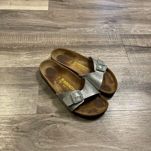 Birkenstock Silver Glitter Single-Buckle Slide Sandals